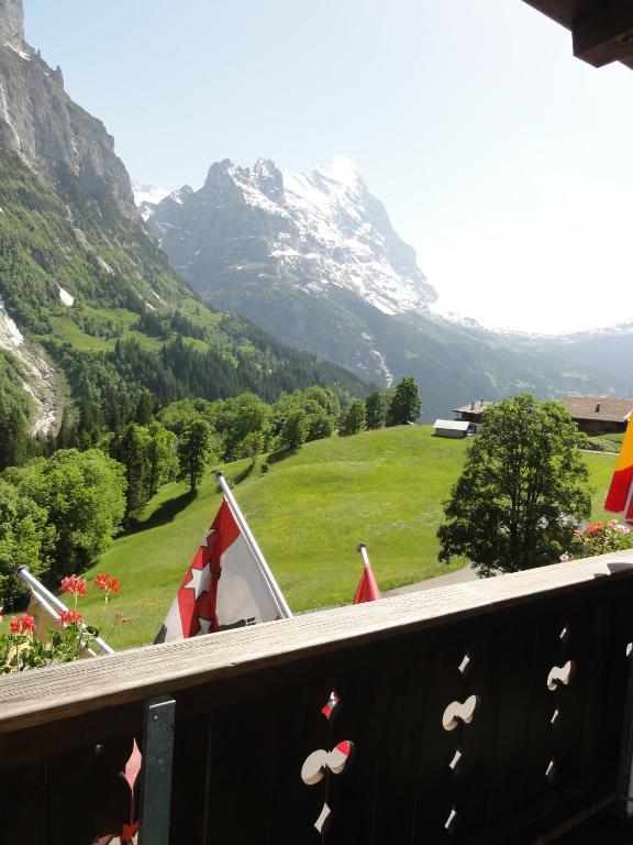 Hotel Bluemlisalp Grindelwald Zimmer foto